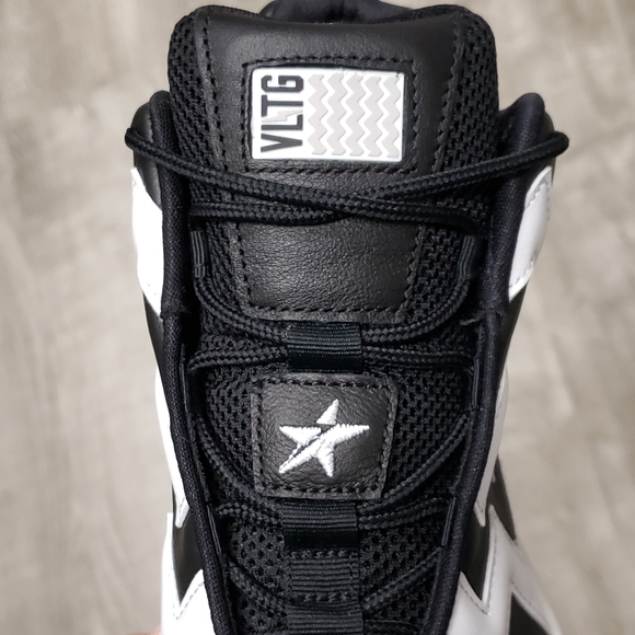 🆕️ Converse VLTG Basketball Sneakers Sz 8 WMNS - Picture 13 of 15